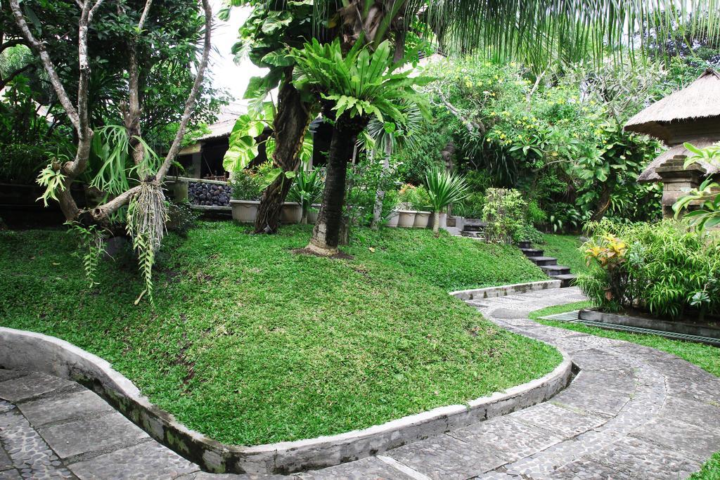 巴厘岛阿贡村酒店 塞米亚克 外观 照片
